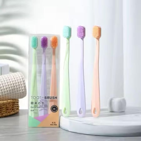 فرشاة أسنان منموليف بشعيرات ناعمة من إيلفا- 3 قطع