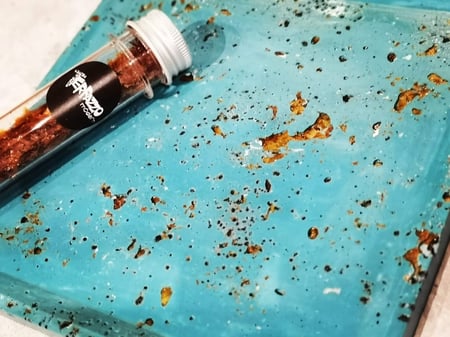 أنبوب قطع بودرة تلوينة تعتيق ذهبي نحاسي