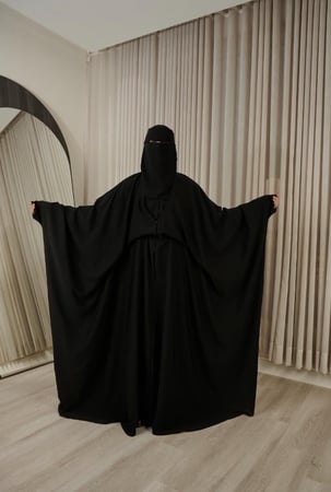 عباية سديري مفتوحه بطقطق راس كتف (كم فراشه)قماش الرزه