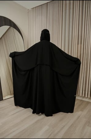 عباية سديري مفتوحه بطقطق راس كتف (كم فراشه)قماش الرزه