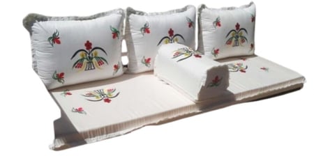 جلسة مركاز بتطريز قطري(بدون كفر)