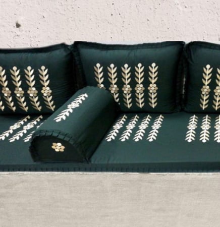 طقم جلسة تطريز ورود