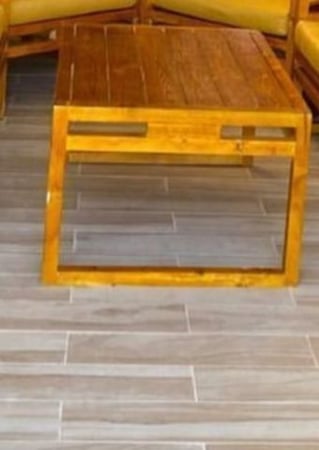 طاولة  كبيرة خشب (سادة)