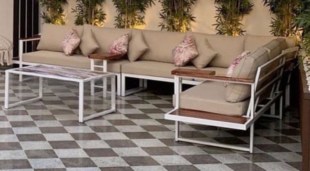 تفصيل جلسة حديد مع خشب نصف متر