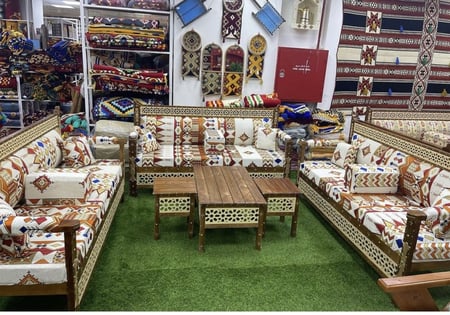 طقم جلسة خشب لتسع أشخاص (قماش تراثي )