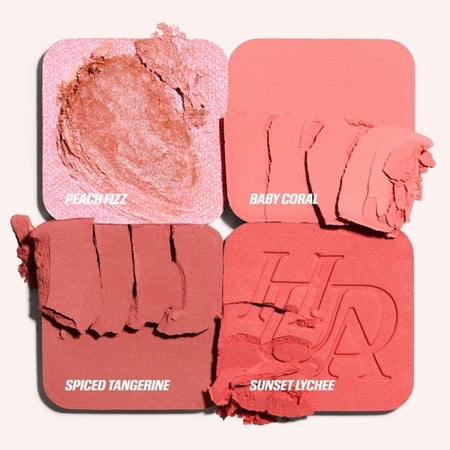 HUDA BEAUTY  Blush Filter Blurring Blushlighters Palette