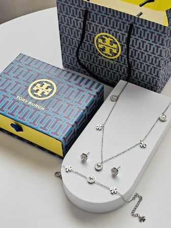 اكستسوارات حلق سلسال أسواره مع الملحقات