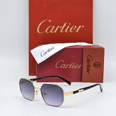 نظارات كارتير مع الملحقات