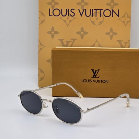 نظارات لويس فيتون مع الملحقات