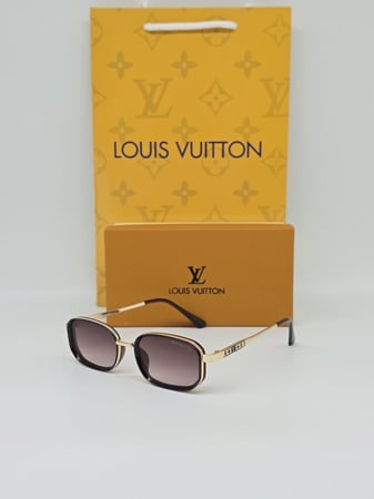 نظارات لويس فيتون مع الملحقات