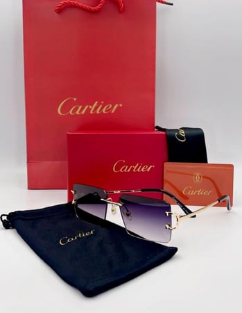 نظارات كارتير مع الملحقات