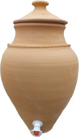 زير فخار مع قاعده فخار طبيعي خال من المواد الصناعية