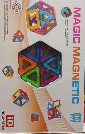 لعبة مغناطيسيه