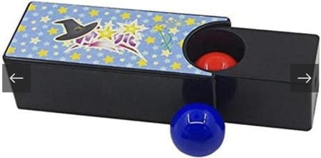 خدعة صندوق تغيير الكرة الحمراء إلى زرقاء أو إخفائها، بلاستيك