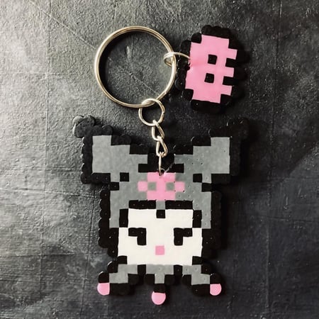 ميدالية كورومي صناعة يدوية Kuromi Keychain Charm Handmade