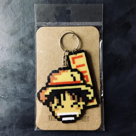 ميدالية لوفي ون بيس صناعة يدوية Luffy One Piece Keychain Charm Handmade