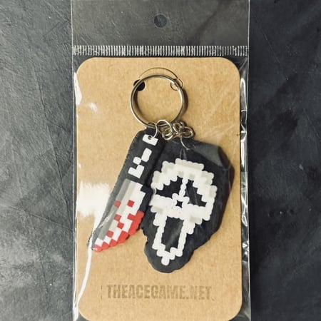 ميدالية وجه الشبح صناعة يدوية Ghostface Scream Keychain Charm Handmade