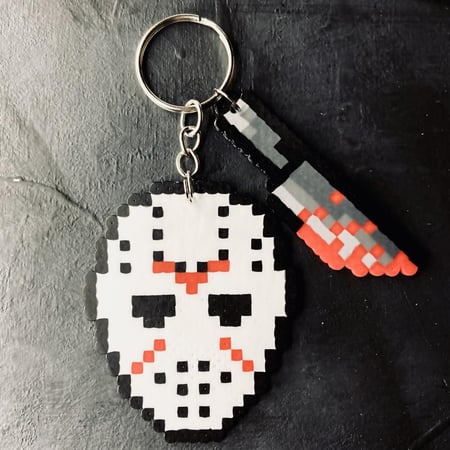 ميدالية جيسون صناعة يدوية Jason Voorhees Keychain Charm Handmade