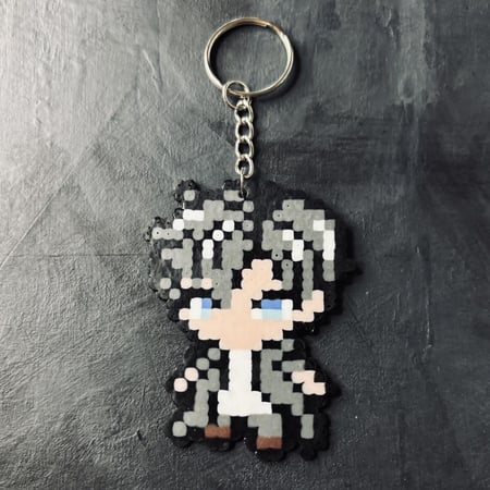 ميدالية سونغ جين وو سولو ليفلينج Solo Leveling Sung Jinwoo Keychain Charm Handmade