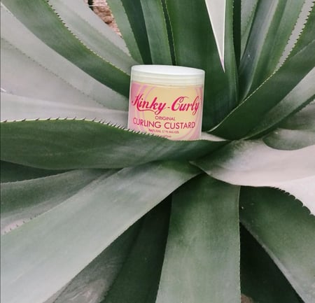 جل تصفيف وتمويج الشعر الطبيعي kinky curly