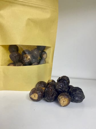 عشبة الريثا او الريتا (قوماميلا ) الهندية غير مطحونة 100 غرام انتاج الهند