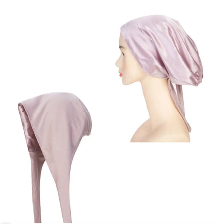 قبعة ساتان  وقطن للارتداء تحت الحجاب  بخامة قوية مبطنة قابلة للبس من الجهتين مع مطاط للتكبير و التصغير وحجم أكبر ونوعية أفضل وراحه اكبر في اللبس