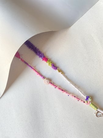 حامل بطاقة | ID holder