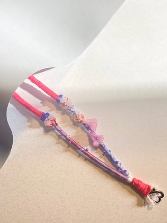 حامل بطاقة | ID holder