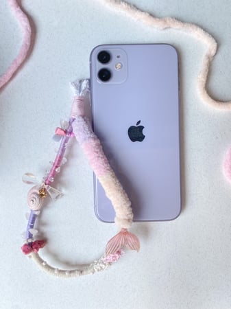 تعليقة جوال | phone charm