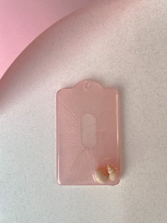 حامل بطاقة بالريزن | Resin holder