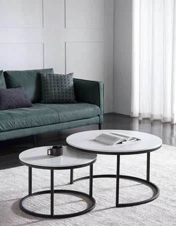 طاولتين مودرن بسطح بديل الرخام وقاعدة سوداء