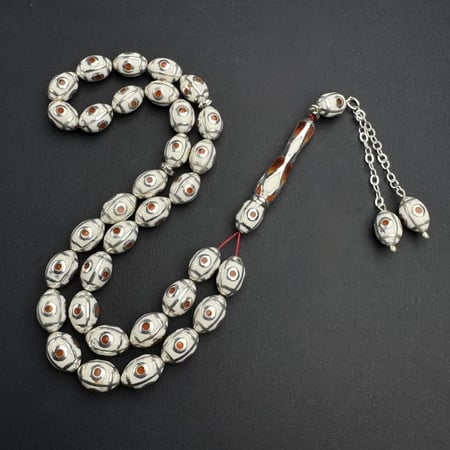 مقفص دائري - عقيقي