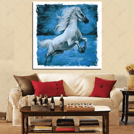 (MDF) لوحة فن تجريدي حصان أبيض خلفية زرقاء