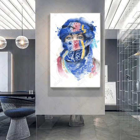 (MDF) لوحة فنية امراة منقبة باللون الازرق وخلفية بيضاء