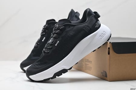 North Face Altamesa 300