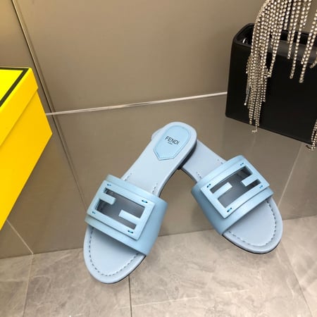 fendi slippers