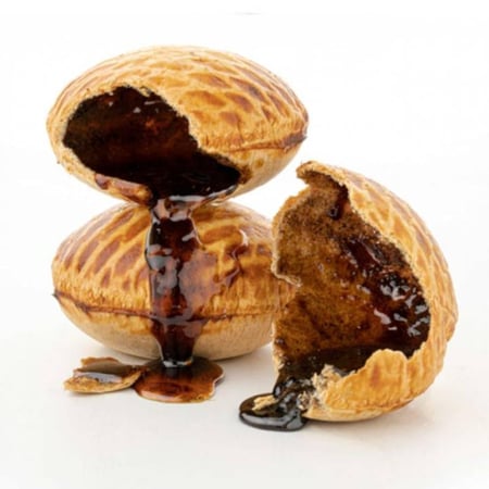 كليجا تقليدية صنع منزلي بدبس التمر