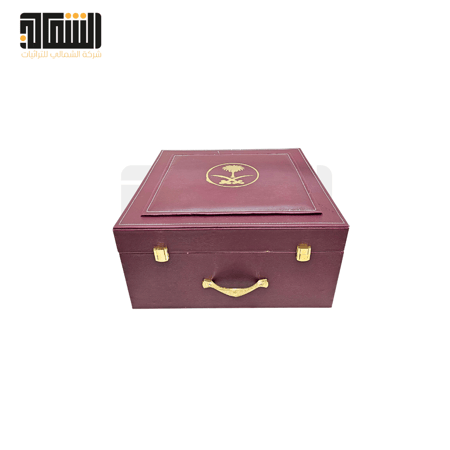صندوق الإهداء الملكي مع مبخره بالاسم