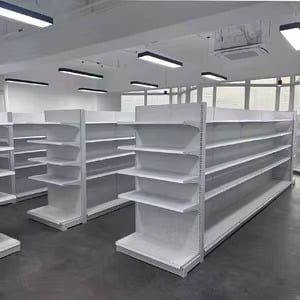 رف سوبر ماركت وسطي