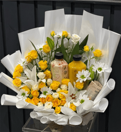 بوكيه Golden Sip Bouquet