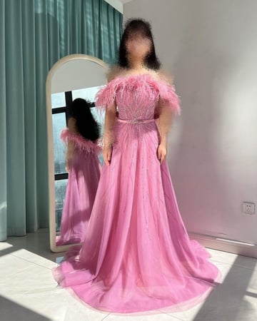 فستان بريش وتطريز راقي