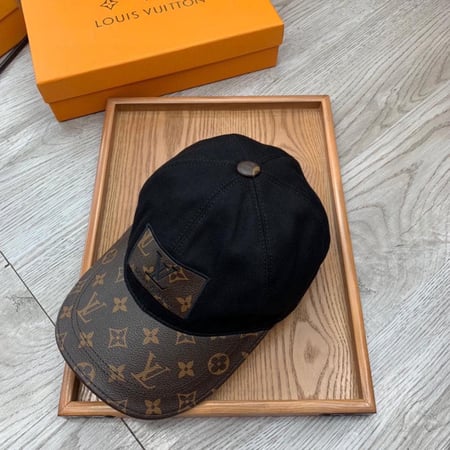 كاب لويس فيتون (ماستر كوليتي)