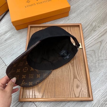 كاب لويس فيتون (ماستر كوليتي)