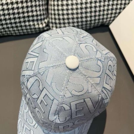 كاب فيرزاتشي الأبيض الجديد (ماستر كوليتي)