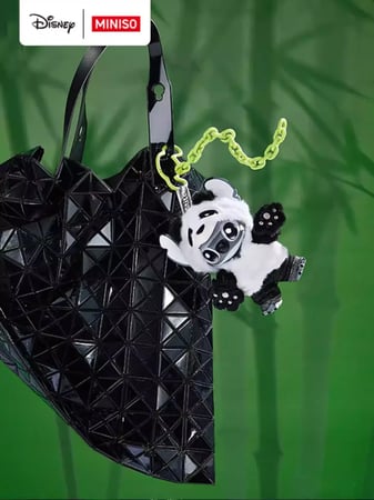 تعليقة Stitch GenZ Street Panda (China Exclusive) بالحبة