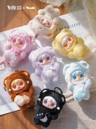 مجموعة Yooki - Take a Bite of the bear بالحبة (عشوائية)