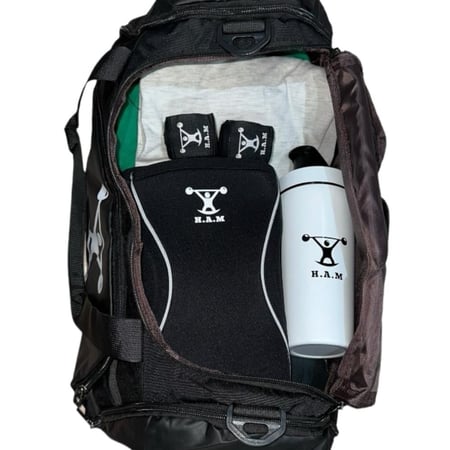 شنطة رياضية بشعار H.A.M