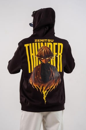 هودي اسود بتصميم شخصية إيتاتشي أوتشيها