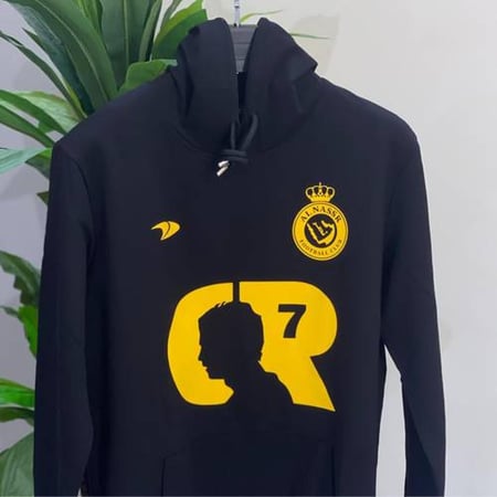 بلوفر نادي النصر