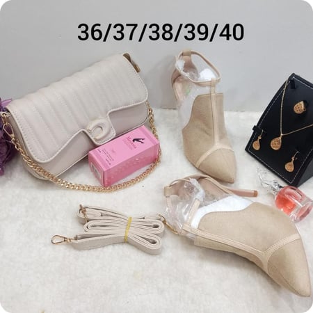 طقم هديه نسائية